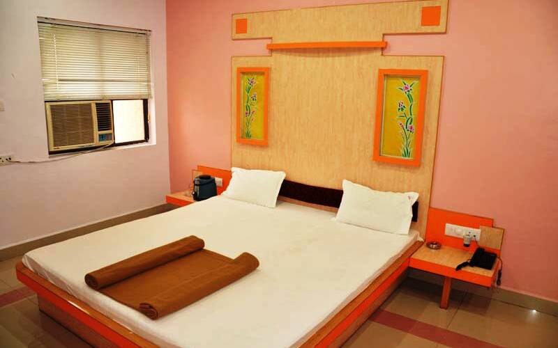 hotel sukhnath