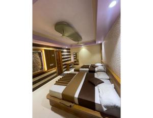 hotel sukhnath