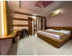 hotel sukhnath