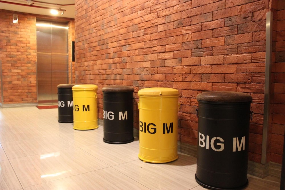 big m hotel