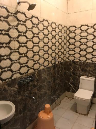 hotel city palace near mahakal