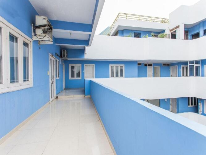 hotel city palace near mahakal