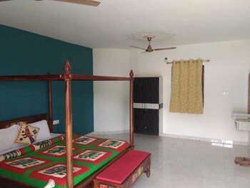 castle narela lake resort