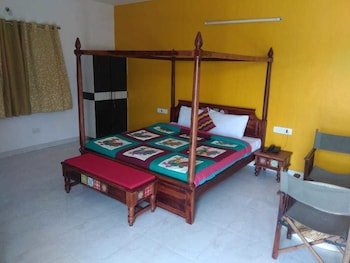 castle narela lake resort