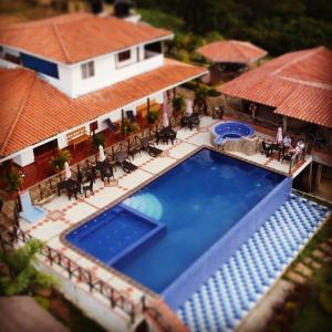 Hotel Campestre Palmas Del Zamorano,Curiti>>Bucaramanga,3 star