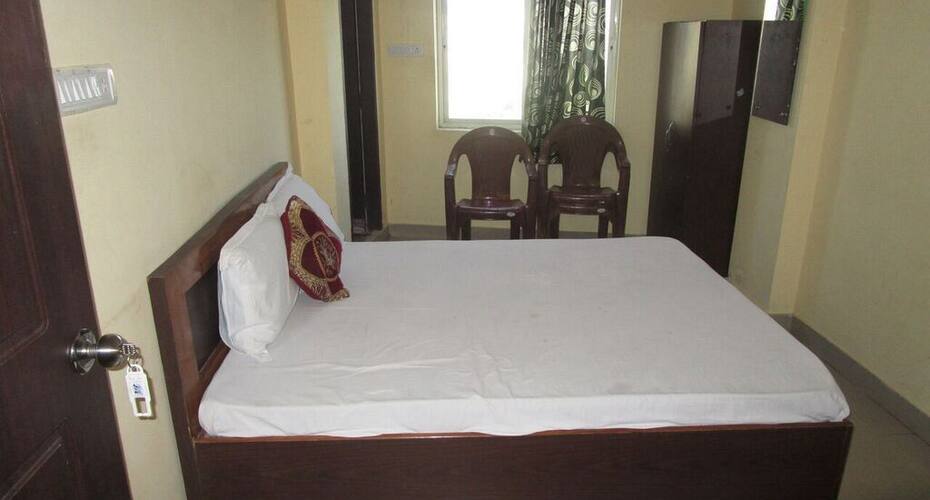 dream grand hotel and residency