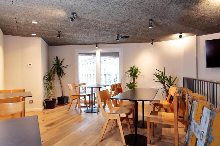 maverick urban lodge hostel