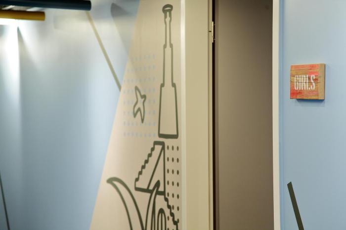 maverick urban lodge hostel