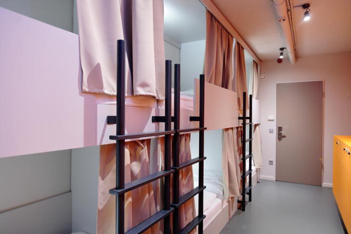 maverick urban lodge hostel