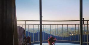 the cliff resort munnar