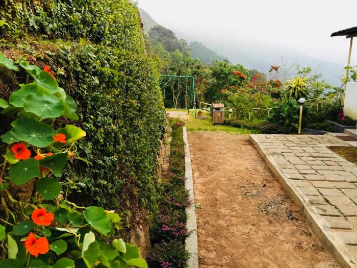 the cliff resort munnar