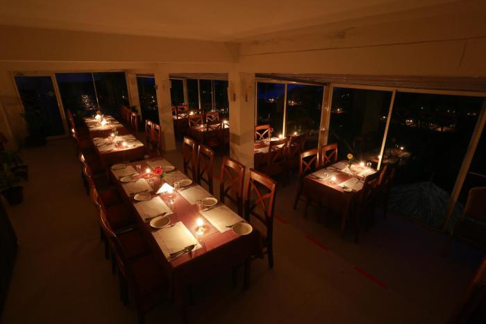 the cliff resort munnar