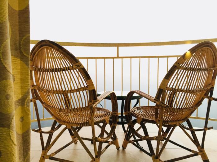 the cliff resort munnar