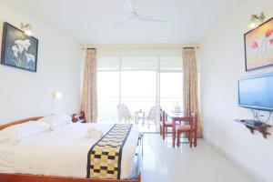 the cliff resort munnar