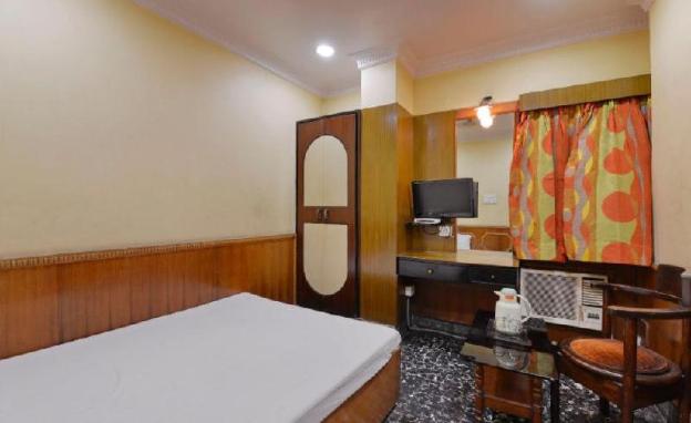 hotel heera