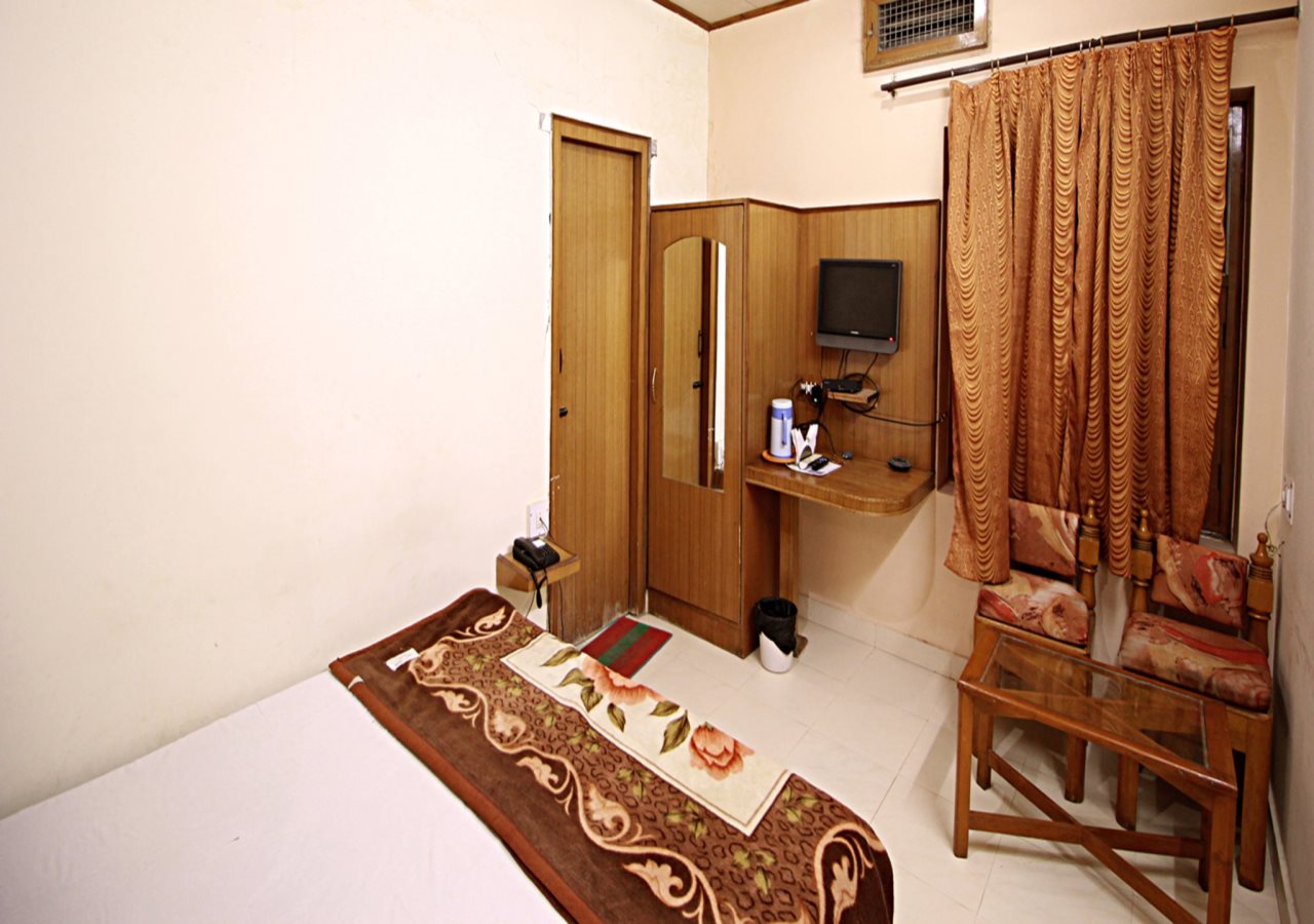 ashoka hotel by wb inn