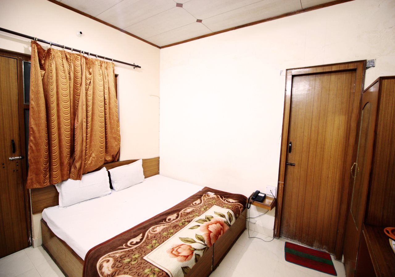 ashoka hotel by wb inn