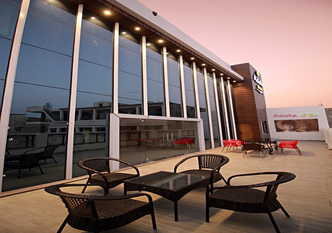 ashoka hotel by wb inn