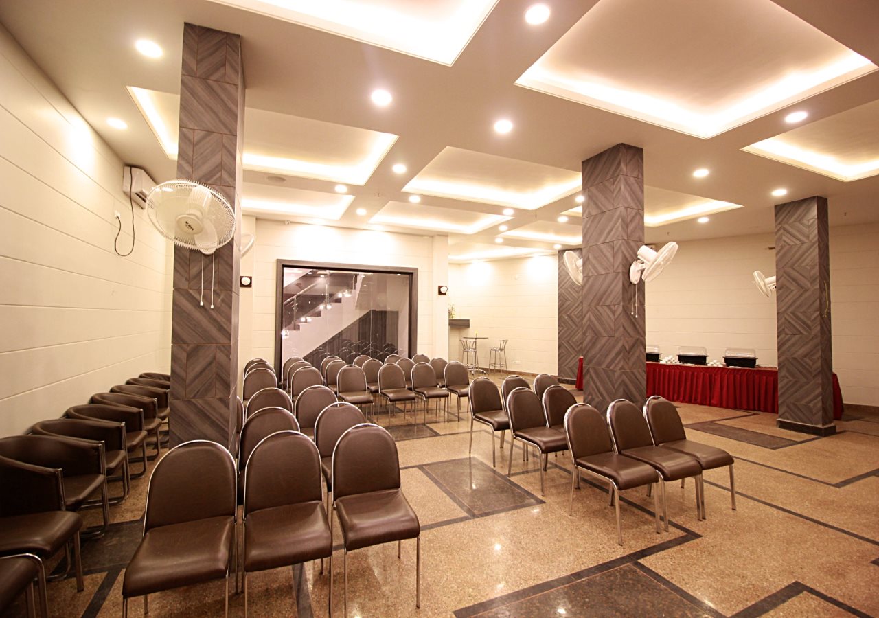 ashoka hotel by wb inn