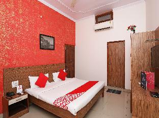 Hotel Haveli Inn,Near Kashi Vishwanath Temple,3 star
