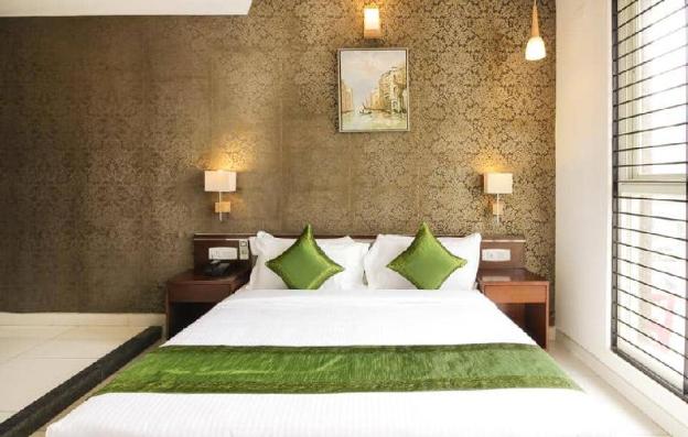 maharaja inn chikmagalur