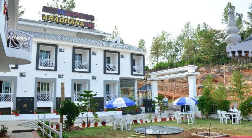hotel aradhana inn