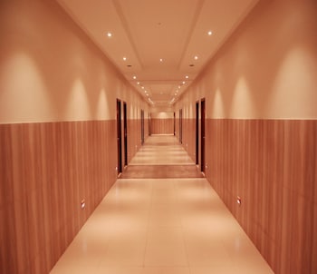 Shivalaya Hotel,Vedasandur>>Dindigul,2 star