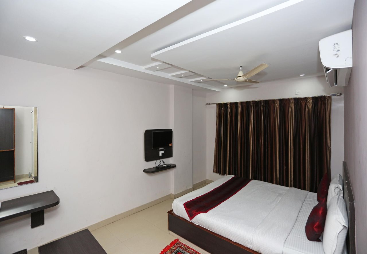 hotel subudhis inn