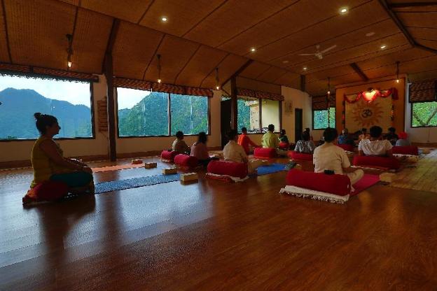 veda5 ayurveda and yoga retreat