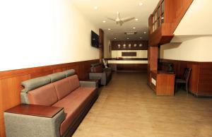 traders hotel