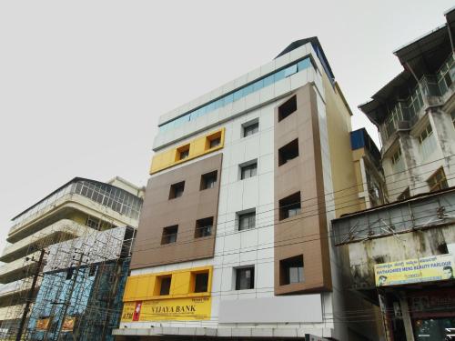 traders hotel