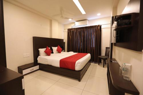 traders hotel