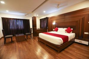 traders hotel
