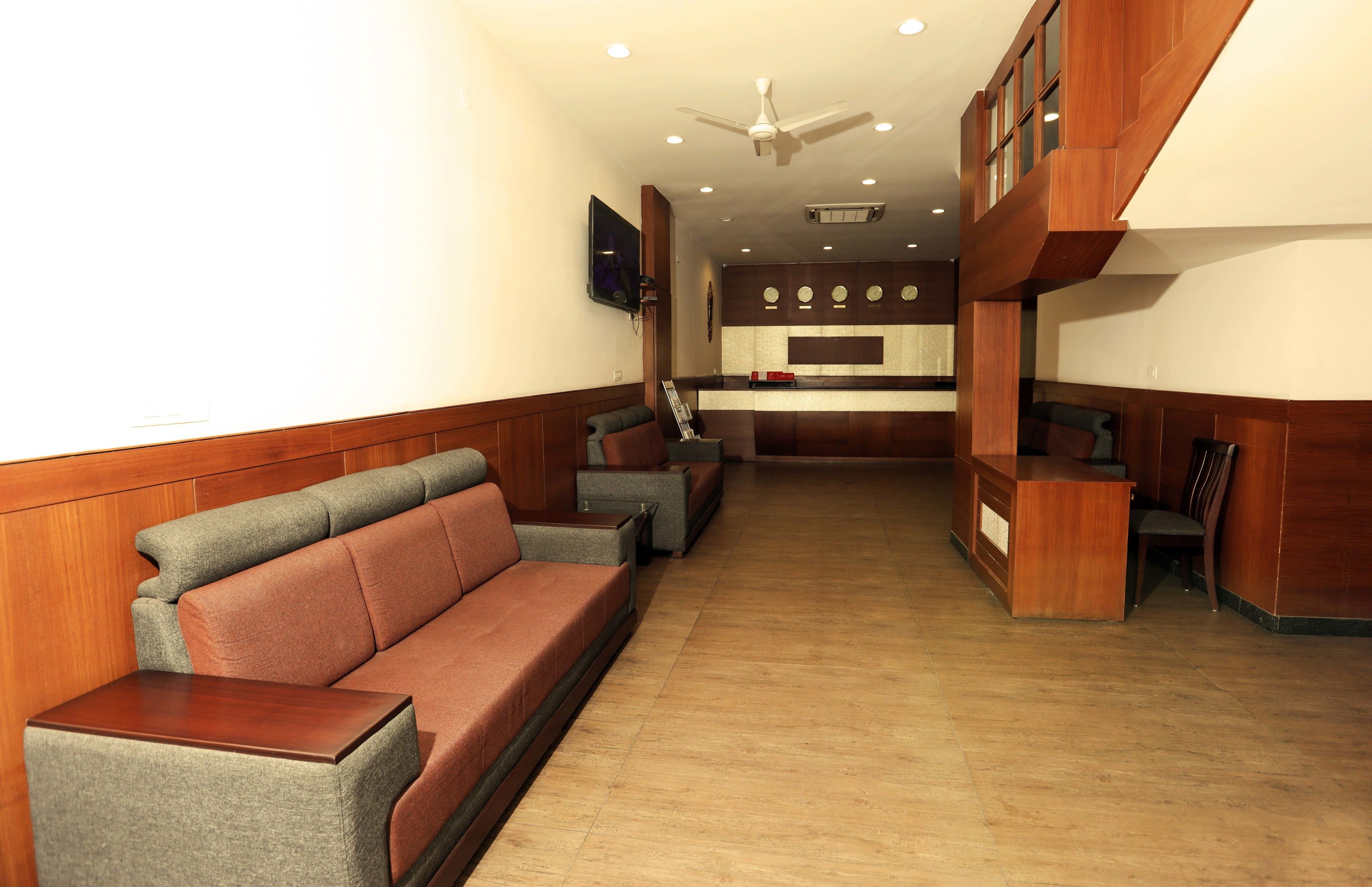 traders hotel