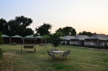the narayan resort