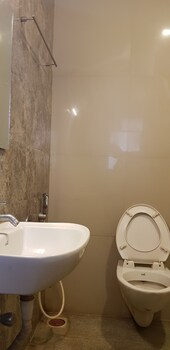 hotel bhagwati lodging