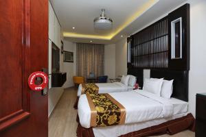 hotel new anand palace