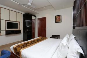 hotel new anand palace