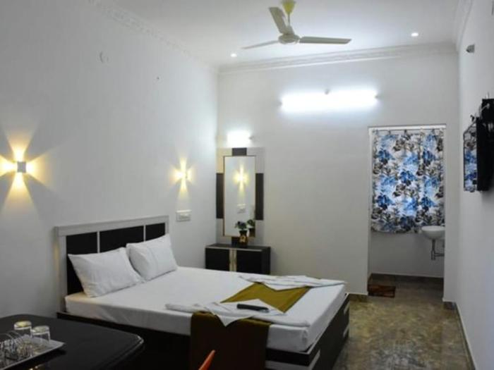 bluebell holiday inn