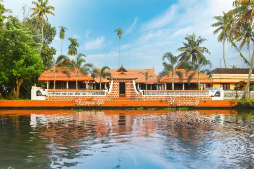 palmy lake resort
