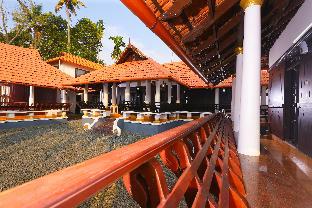 palmy lake resort