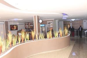 hotel everest rdc