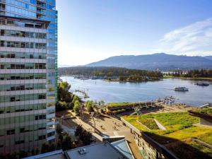 Fairmont Pacific Rim,Grand Boulevard>>Vancouver,5 star