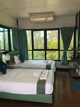 Hotel-Img