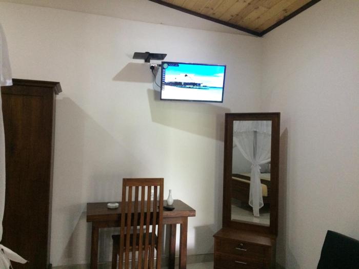 gg lodge mirissa