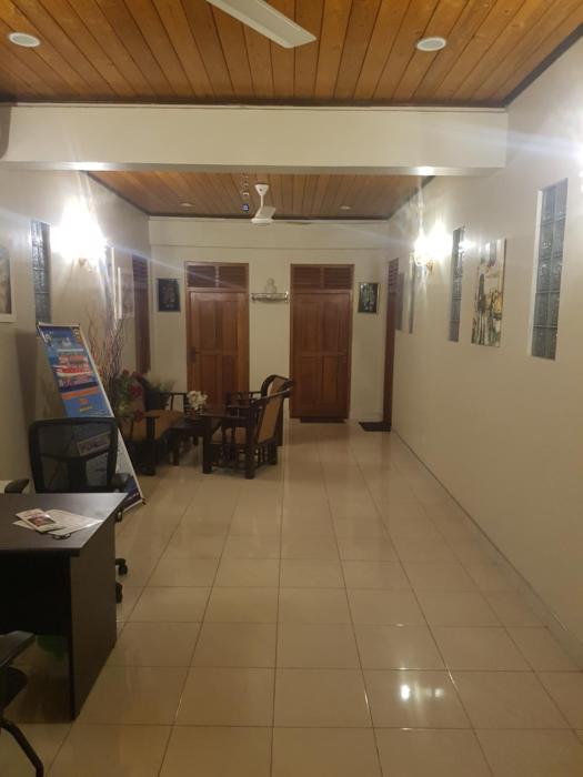 gg lodge mirissa