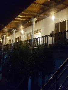 gg lodge mirissa
