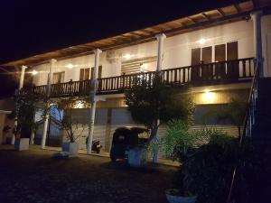 gg lodge mirissa