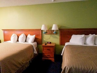 Oyo Hotel Centralia,Centralia - Chehalis>>Centralia,2 star