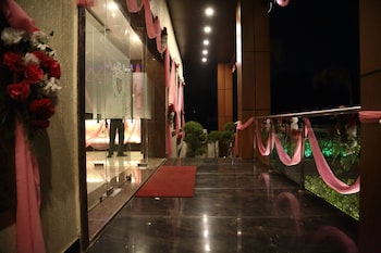 regal hotel and restaurant